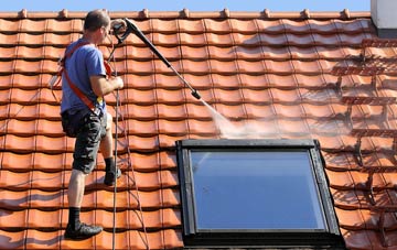 roof cleaning Eadar Dha Fhadhail, Na H Eileanan An Iar